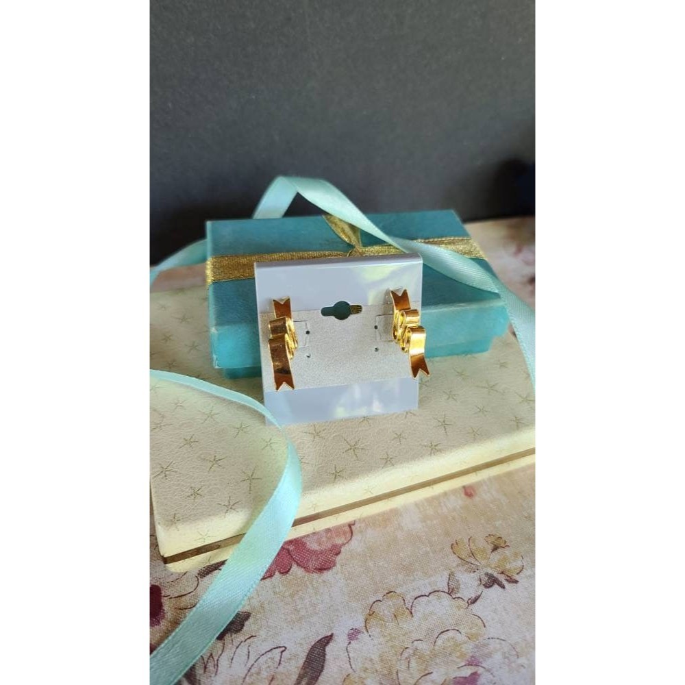Gold Ribbon Clip-on Earrings